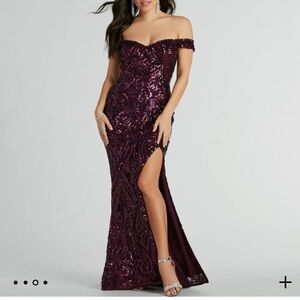 Windsor formal dress size Large